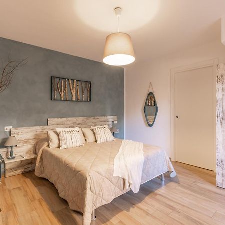 Il Riccio Di Ricciano Bed & Breakfast Casale Corte Cerro Ngoại thất bức ảnh